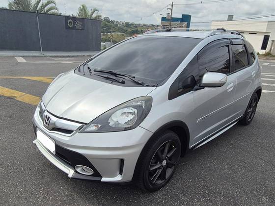 HONDA FIT 1.5 TWIST 16V FLEX 4P AUTOMÁTICO HONDA FIT 1.5 TWIST 16V FLEX 4P AUTOMÁTICO